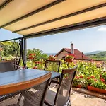 Horizon - Spacious Sea View House With 6 Bedrooms In Villa