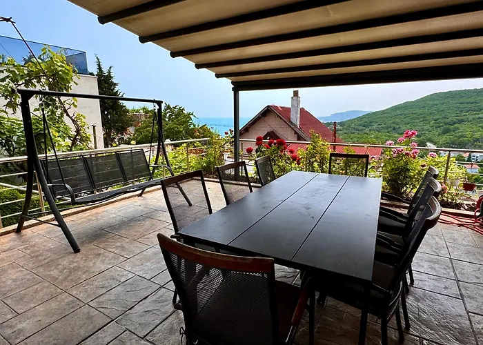 Horizon - Spacious Sea View House With 6 Bedrooms In Villa Balchik