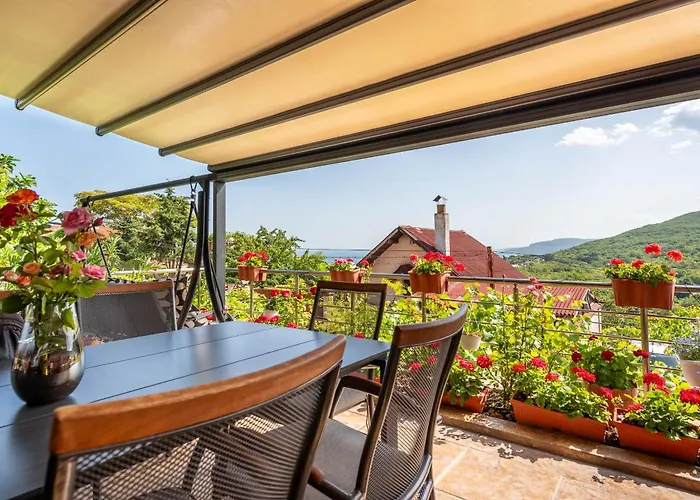 Horizon - Spacious Sea View House With 6 Bedrooms In Villa