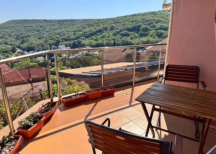 Horizon - Spacious Sea View House With 6 Bedrooms In Balchik